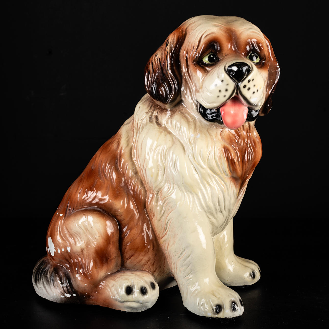 FIGURA, plastilina, perro san bernardo.
