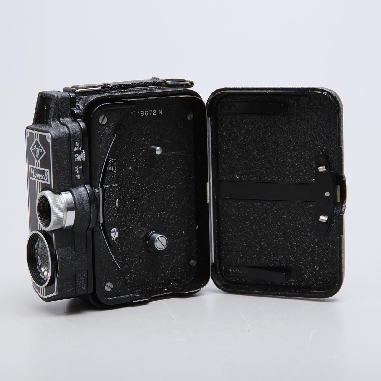 FILM CAMERA, 8 mm, AGFA Movex 8, 1940s. Photo, Cameras & Lenses