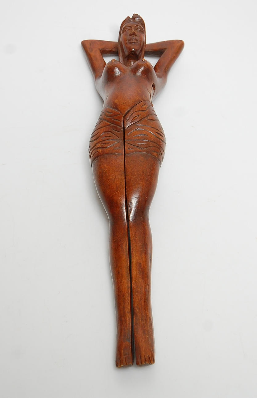 NÖTKNÄCKARE, träskuren.