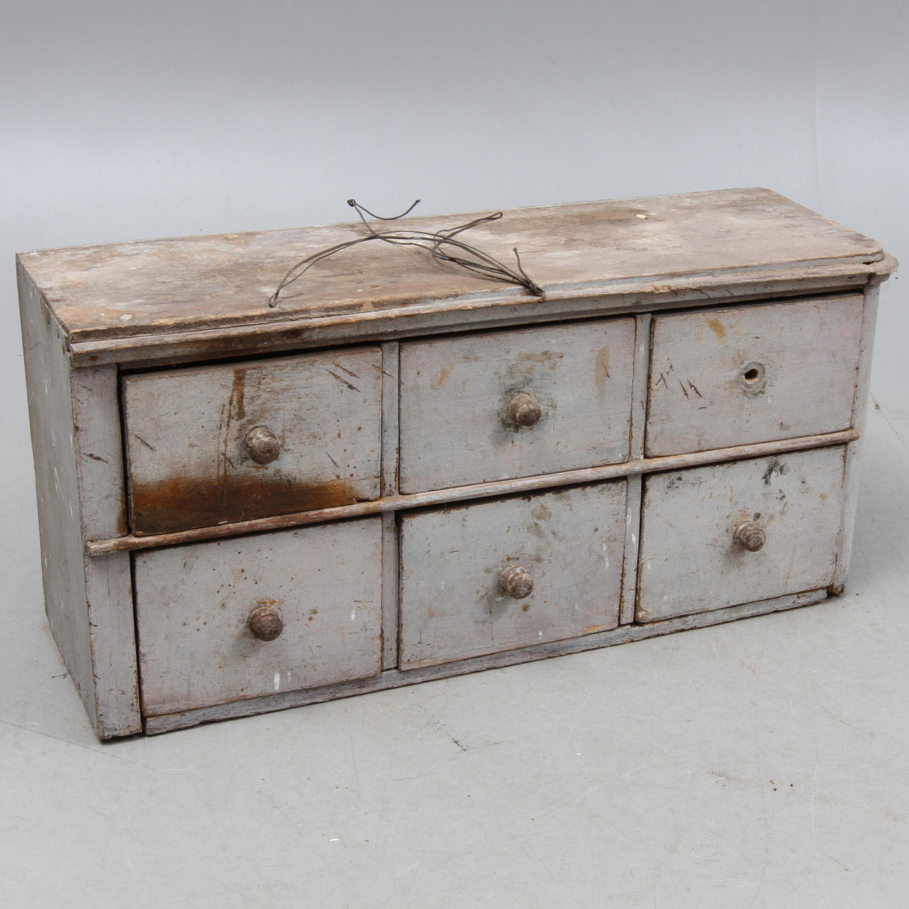 LÅDHURTS/UPPSATS, allmoge, 1800-tal.