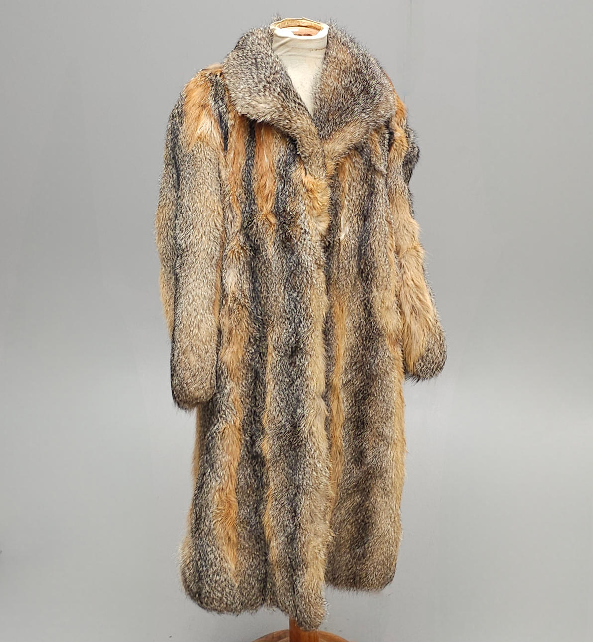VIRGINIA FOX COAT.