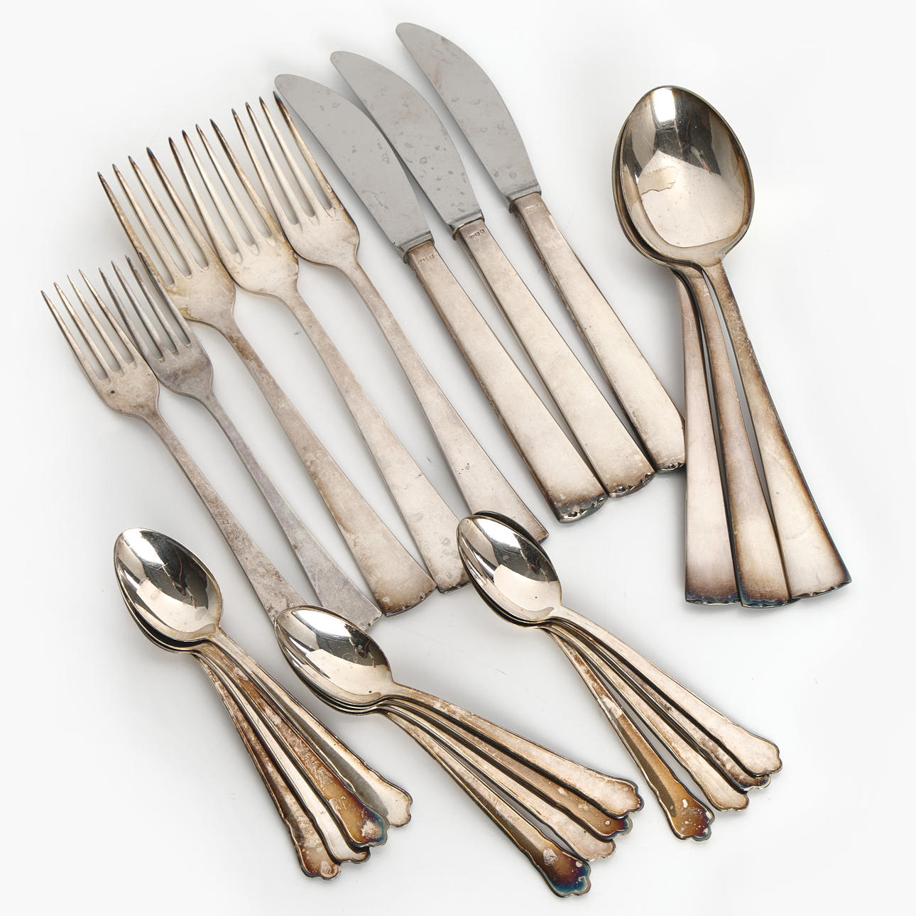 BESTIK, sølv, model 'Diplomat' og 'Chippendale'.