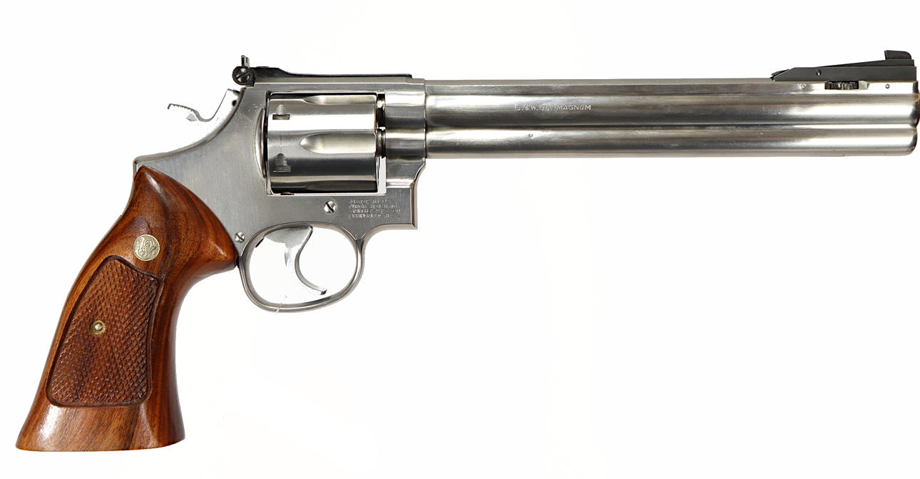 REVOLVER, Double Action, make Smith & Wesson, model 686-3 AF, caliber .357 Magnum, ex. No. BHV8899, se-no. used.