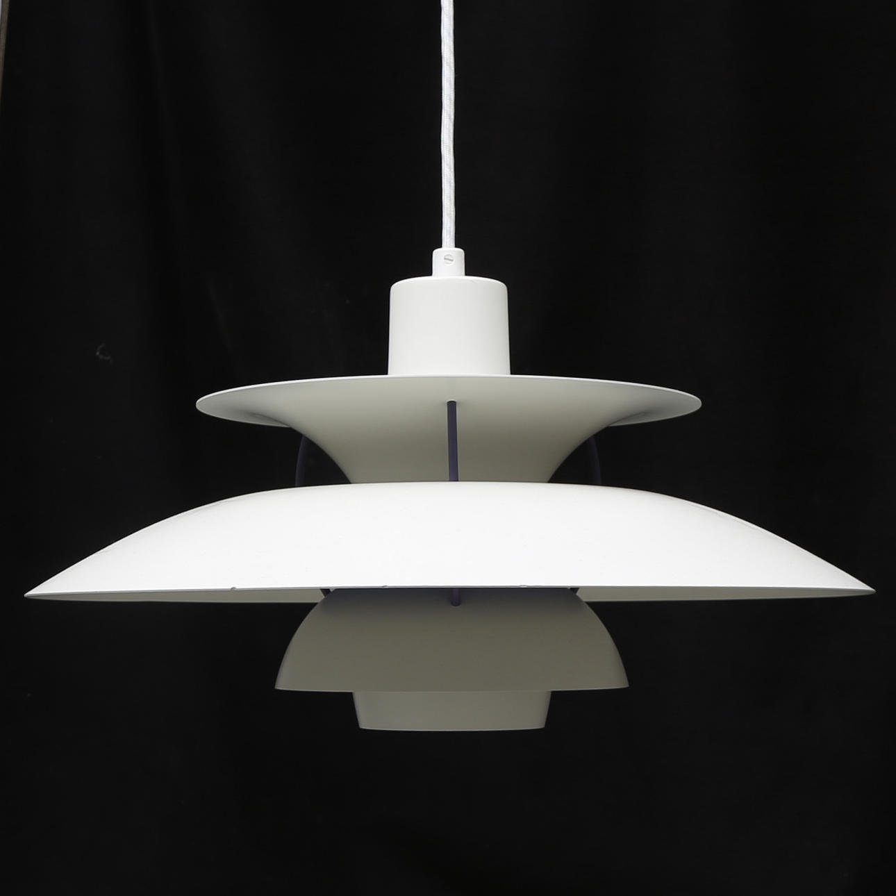 TAKARMATUR, "PH 5", Poul Henningsen för Louis Poulsen, Danmark.