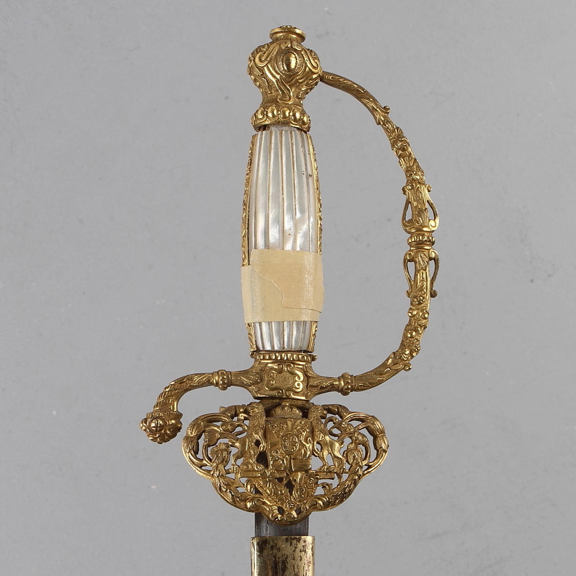 VÄRJA, svensk, för ämbetsman.