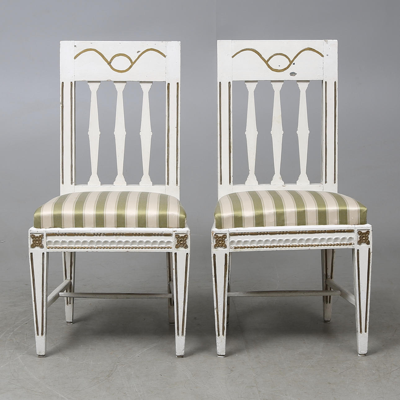 STOLAR, ett par, provinsarbete, gustaviansk stil,1800-tal.