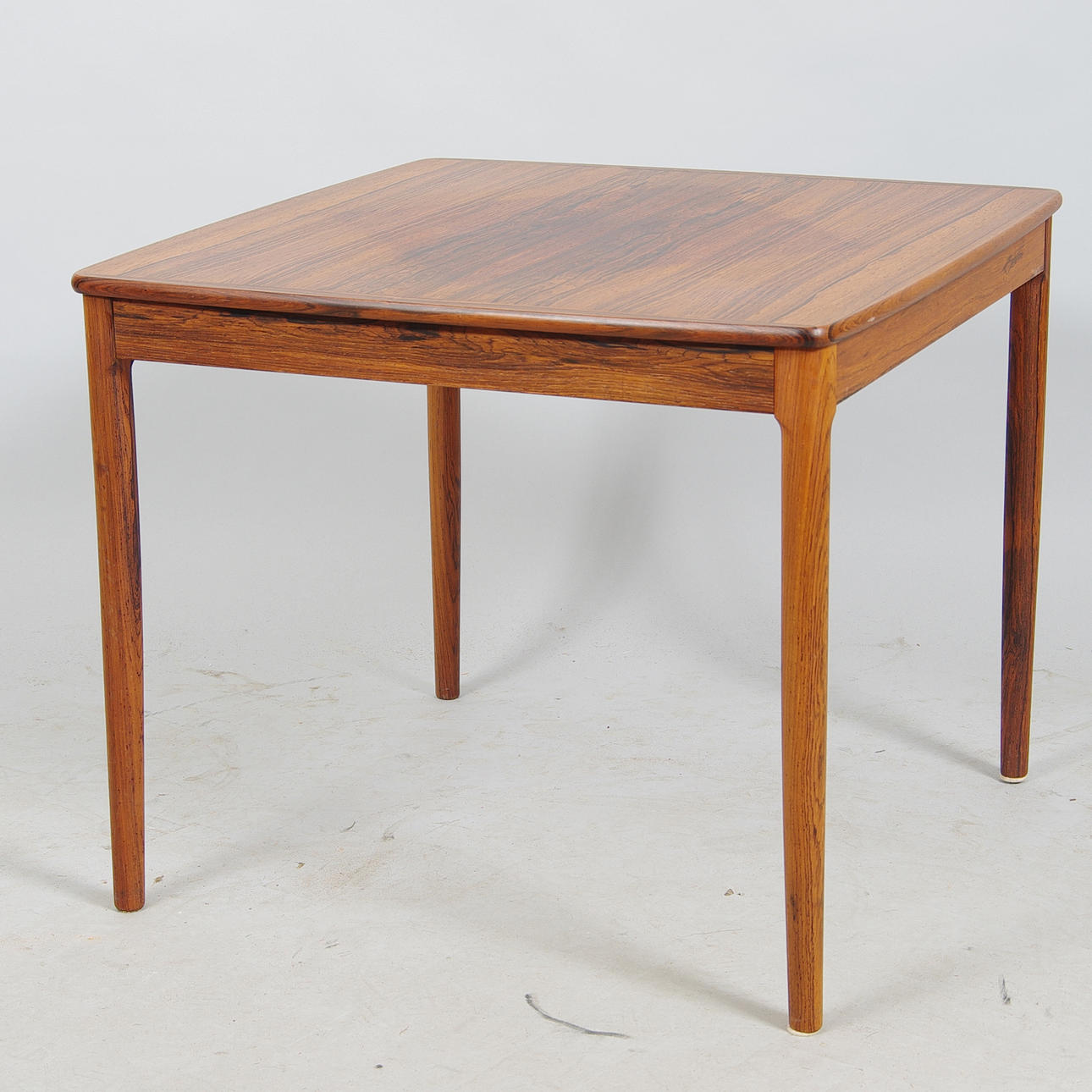 LAMPBORD, design Yngvar Sandström, Seffle Möbelfabrik, Säffle.