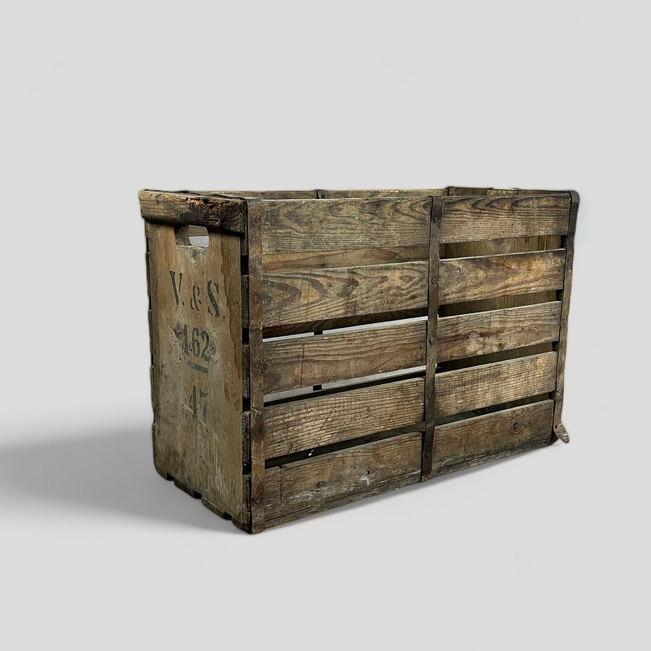 TRÄLÅDA, AB Vin & Spritcentralen, 1900-tal.