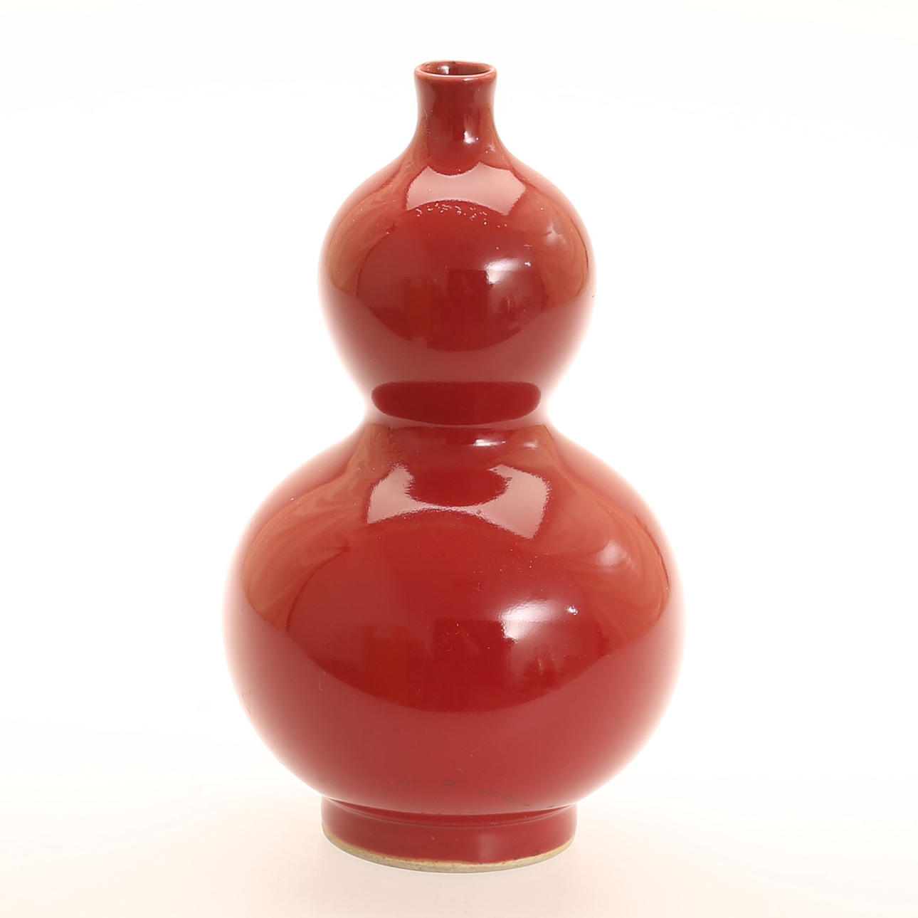 Vase, porcelain, China, contemporary.