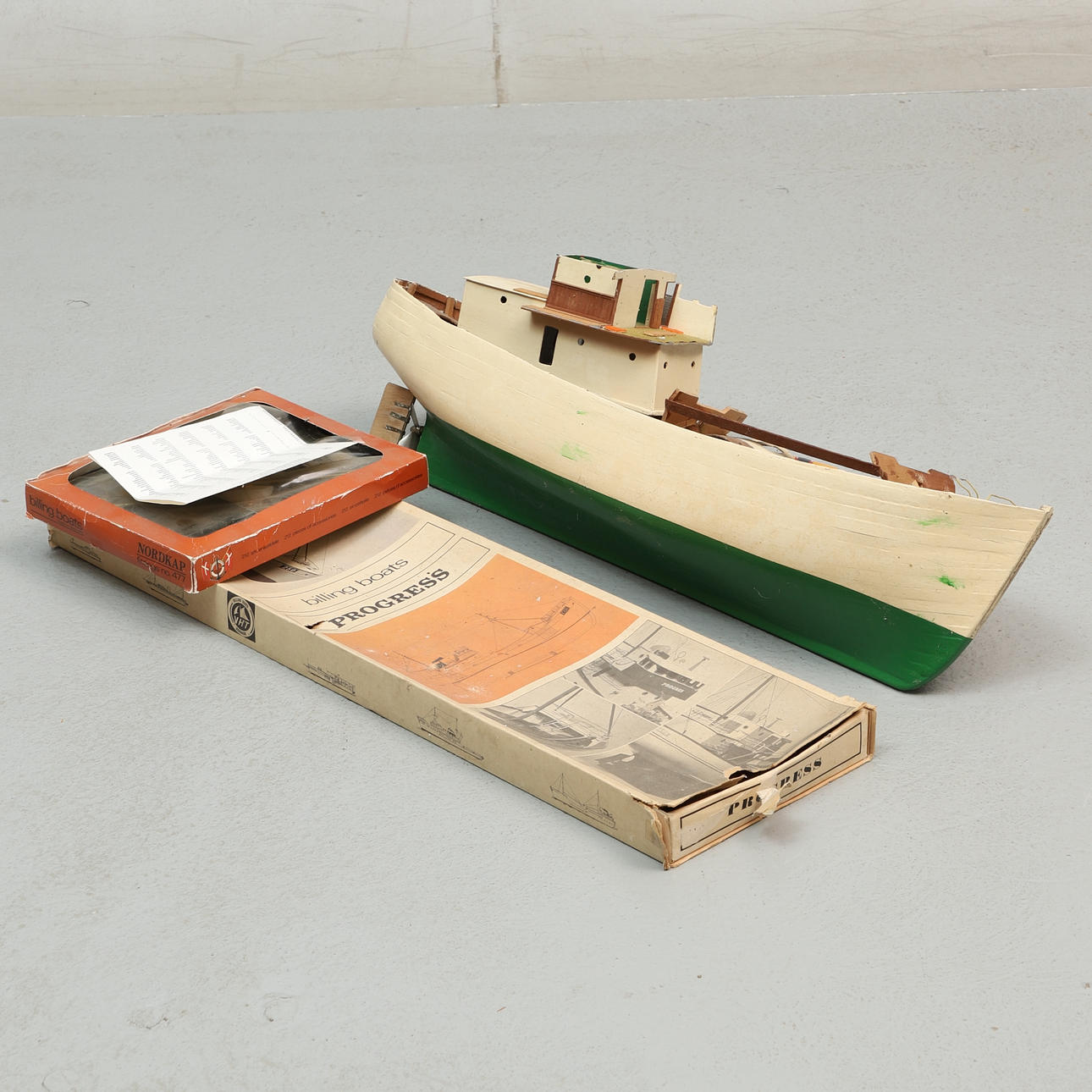 MODEL SHIP, kit and accessories, wood, “Progress”, Billing Boats.