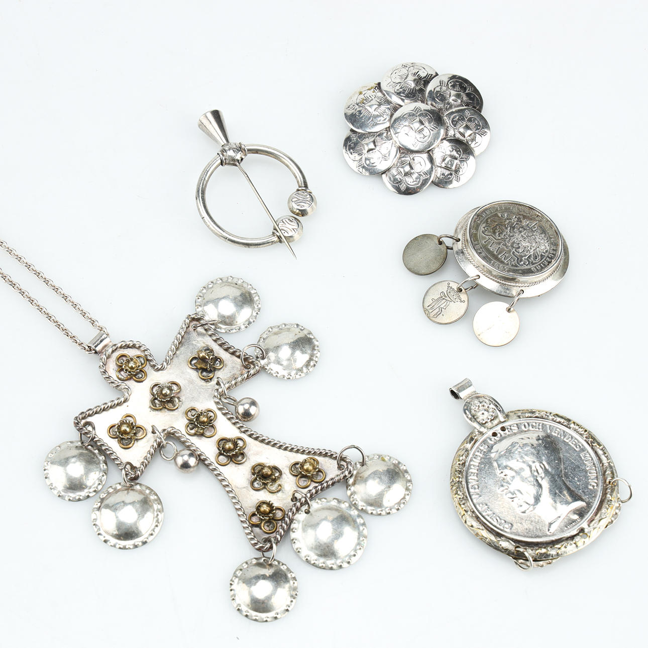 DRÄKTSILVER, 18/1900-tal,5 dlr.