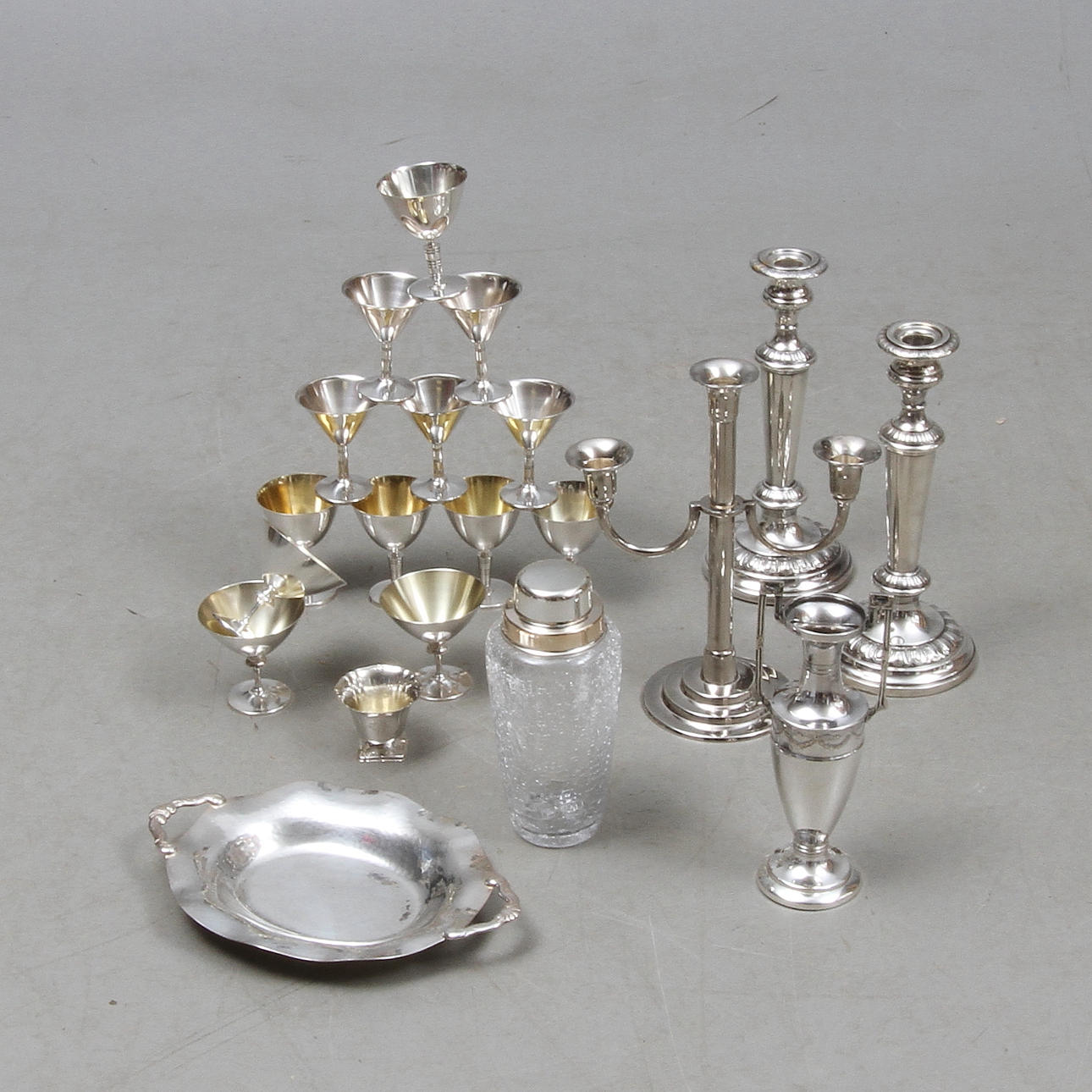 PARTI NYSILVER, bland annat GAB, WMF, 1900/2000-tal.