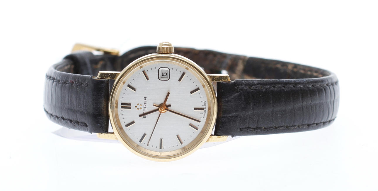 DAMARMBANDSUR, Eterna, 18k guld.