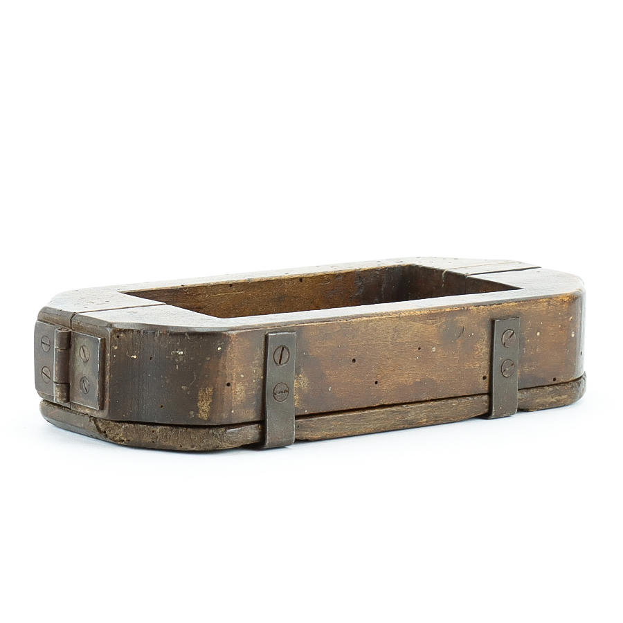 SMÖRFORM allmoge, trä.