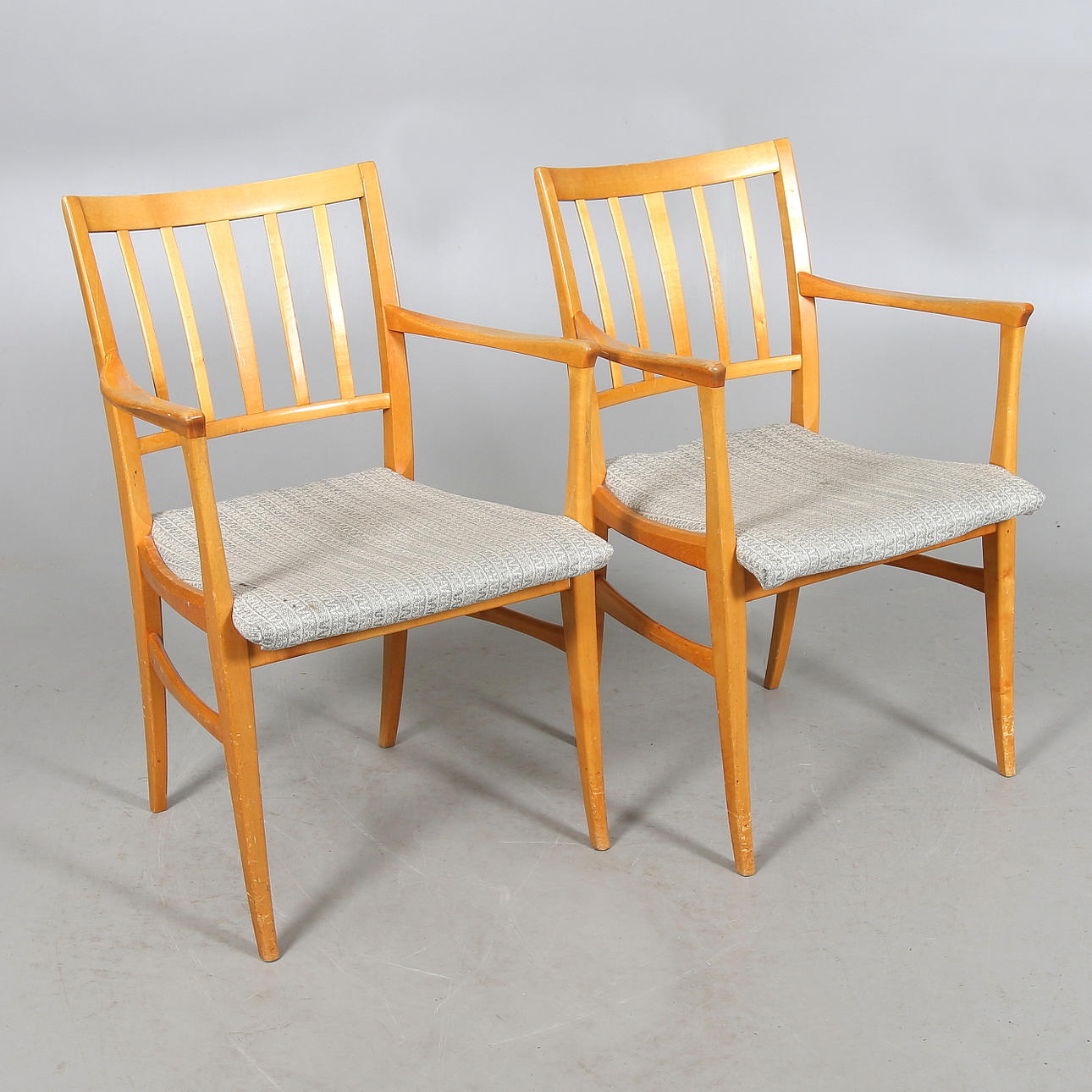 KARMSTOLAR, 2 st, "Talavid", Carl Malmsten, Waggeryd.