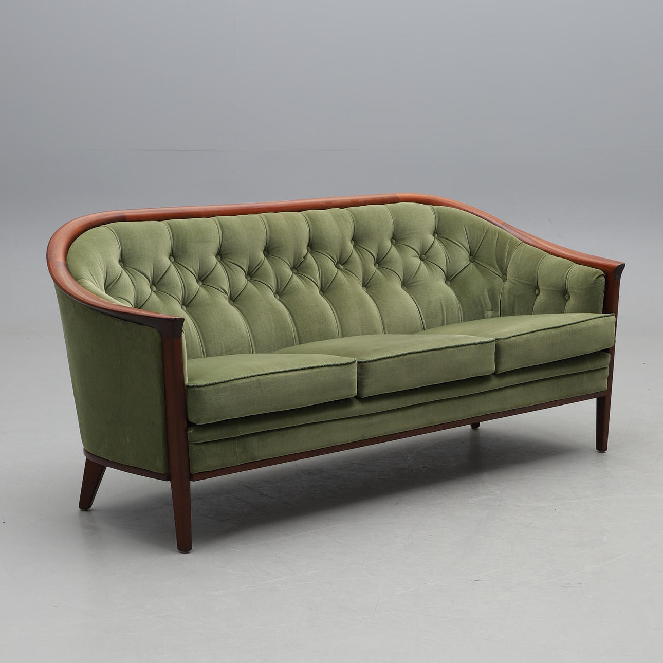 Ein Fabiola-Sofa der Brüder Andersson, zweite Hälfte des 20. Jahrhunderts.