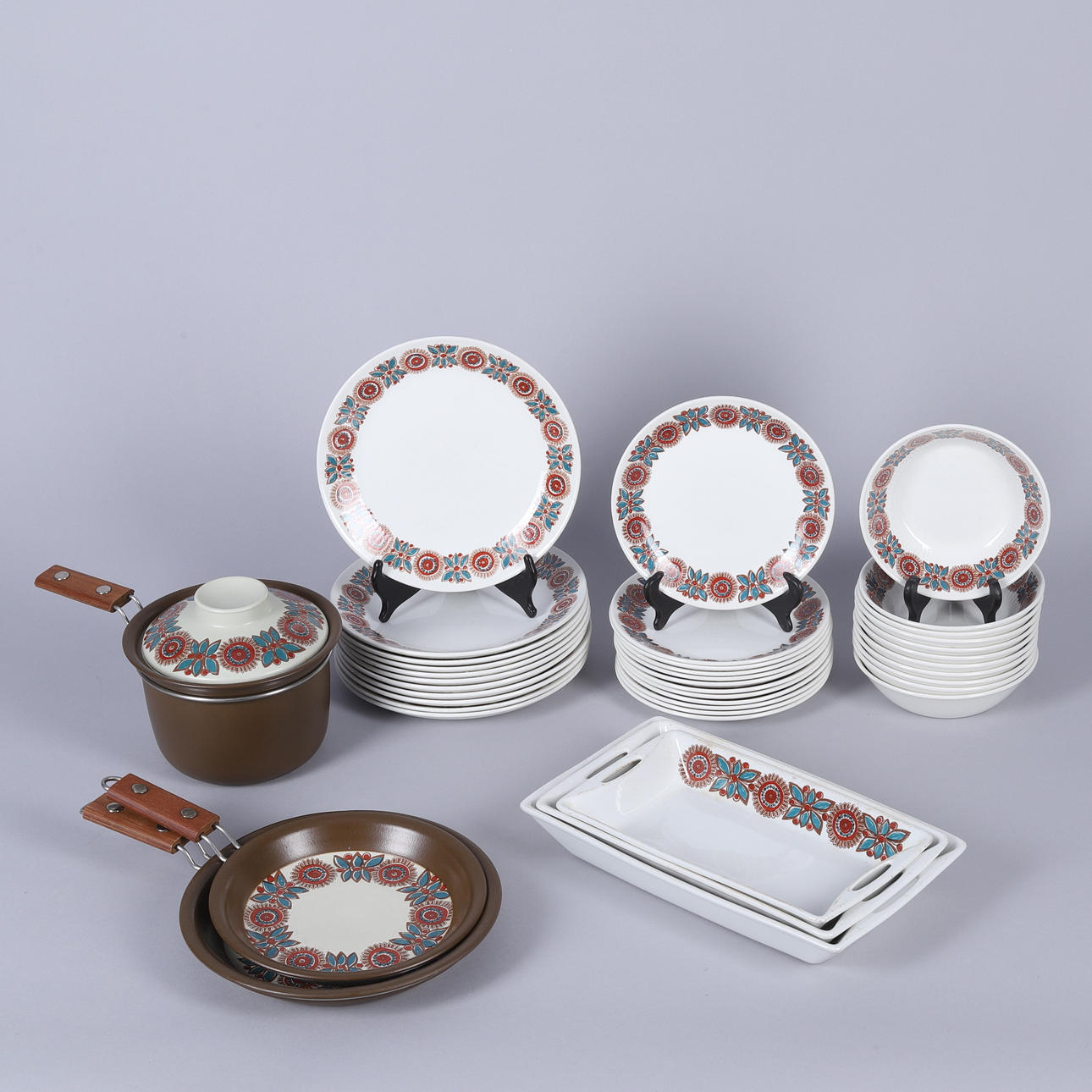 A 40-piece 'Astrid' flintware set, Turi design, Figgjo Flint, Norway.