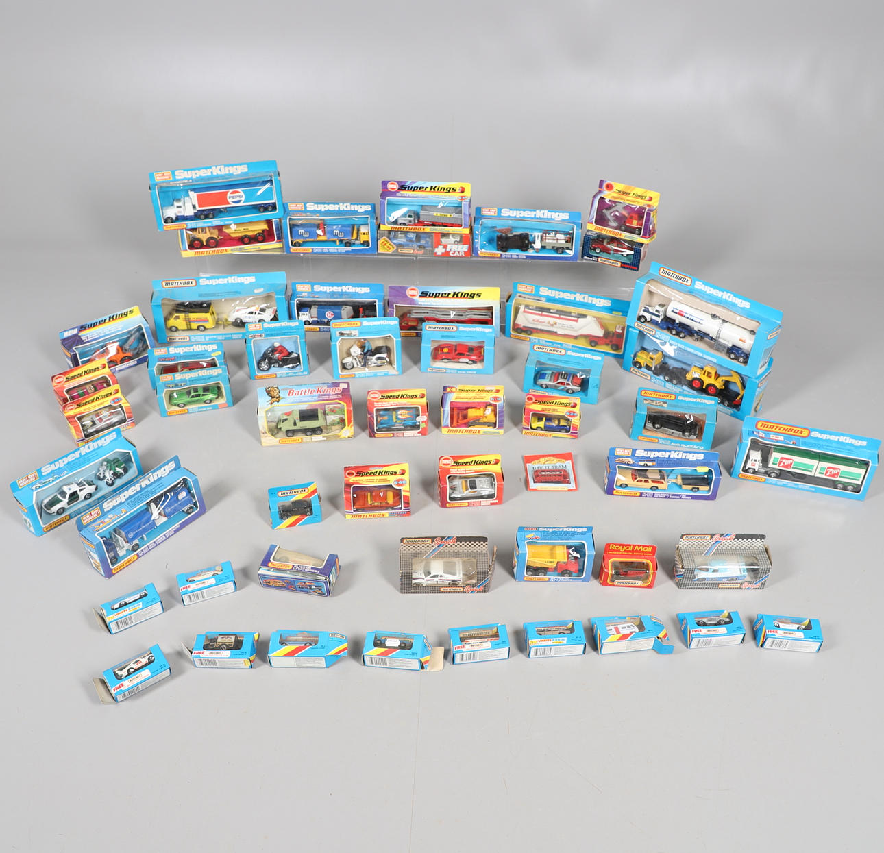 MATCHBOX BOXED MODELS INCLUDING SUPERKINGS & SPEED KINGS.