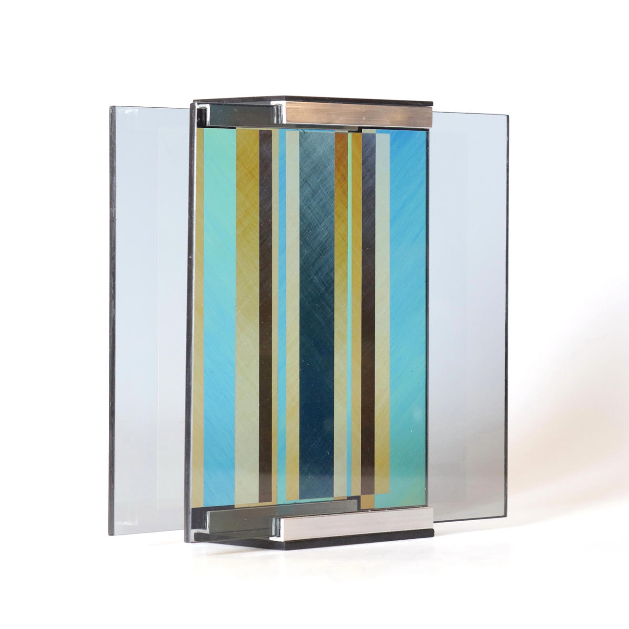 ERIC H. OLSON. Skulptur, glas, "Optochromi".