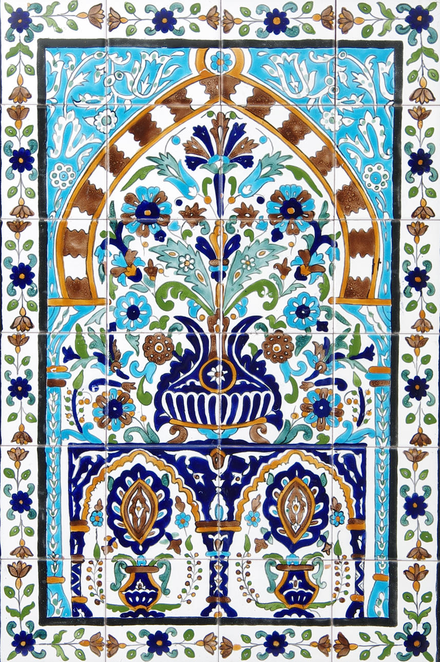 TAVLA, Tunisien, uppklistrade kakelplattor.