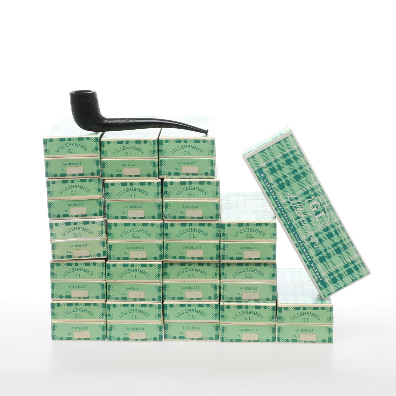 PIPOR, 20 st, "65", Lillehammer GL, G. Larsens Pipefabrik, Norge.