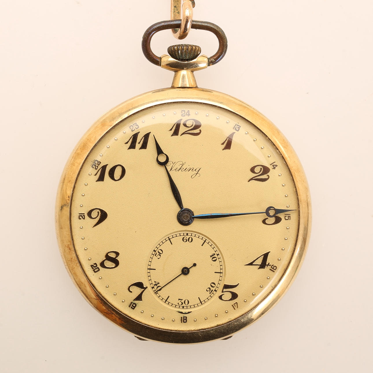 Taskukello, Viking, 14k kultaa.