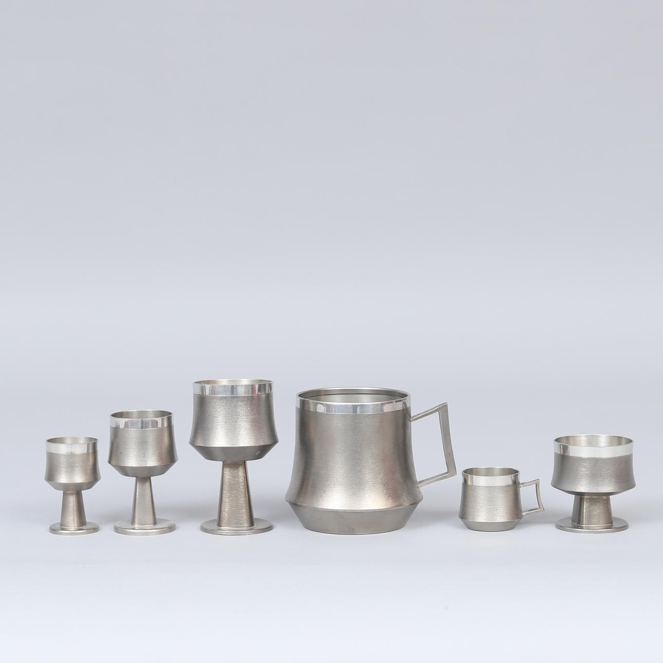 SERVIS, 34 delar, tenn, Mitab, 1968.