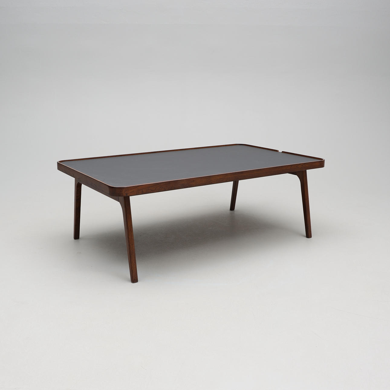 SOFFBORD. Hans K/ "Racquet Sofatable" Samtida.