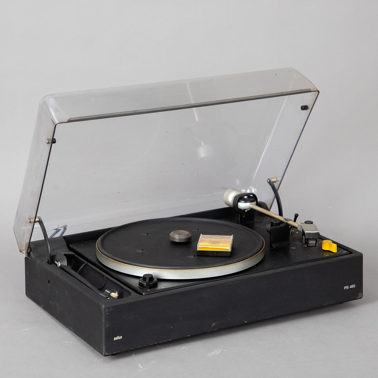 Braun. Schallplattenspieler 'PS 450'.