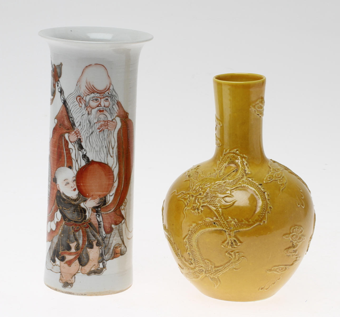 VASER, 2 st, porslin, Kina.