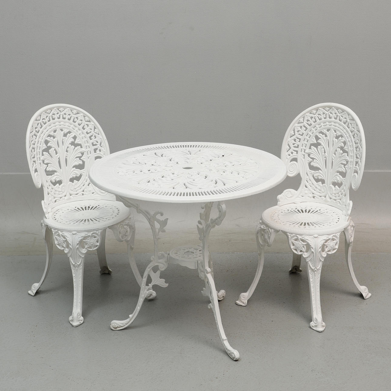 CAFÉSET, 3 delar, lackerad aluminium.