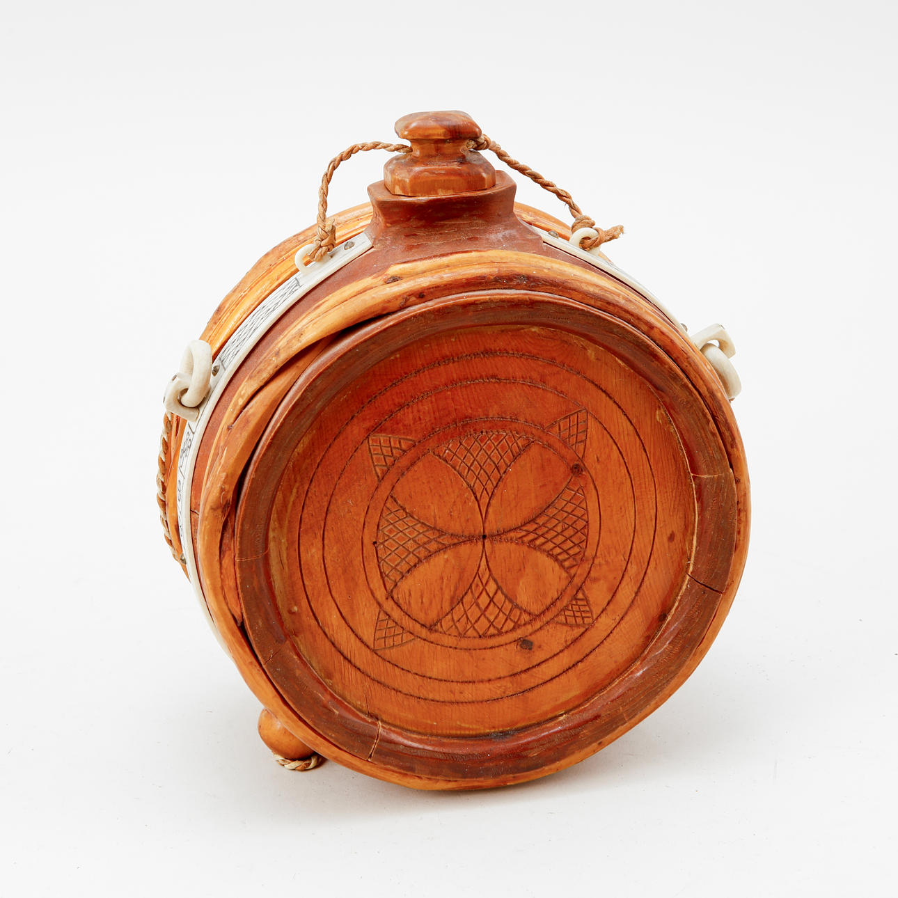 NILS JOHAN PAVVAL. Bottle, signed.