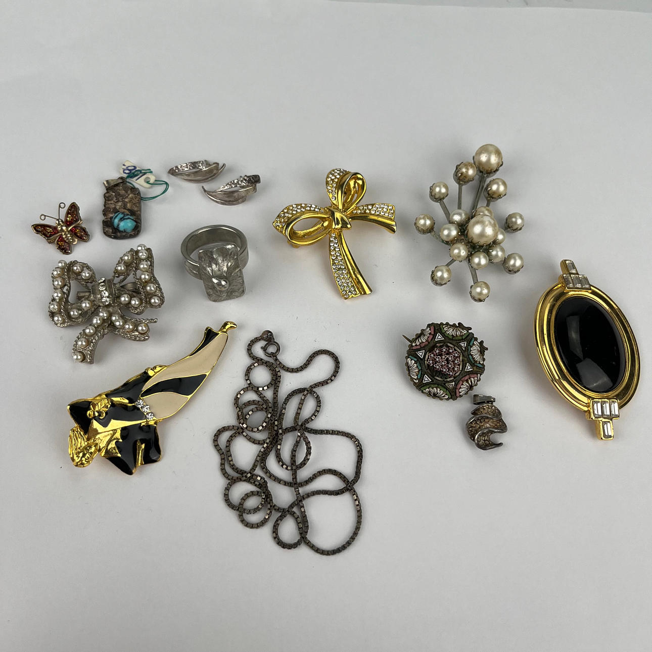 SCHMUCK, 20. Jahrhundert.