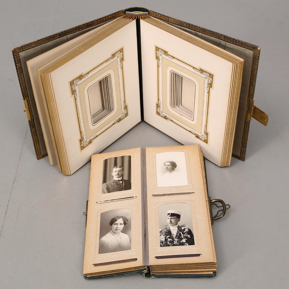 FOTOALBUM 2 st, 1800-tal och tidigt 1900-tal.