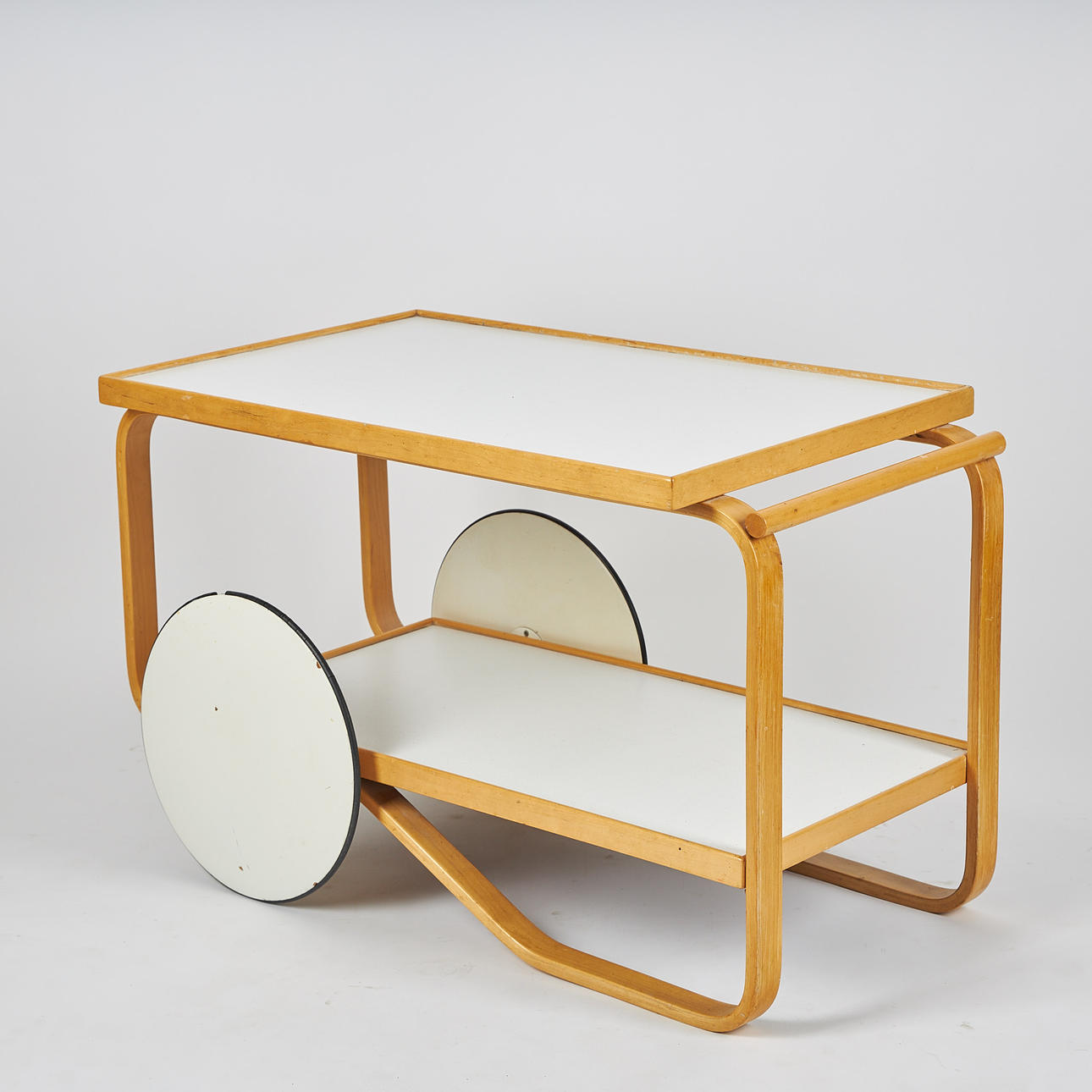 Serving trolley, model 901, Artek.