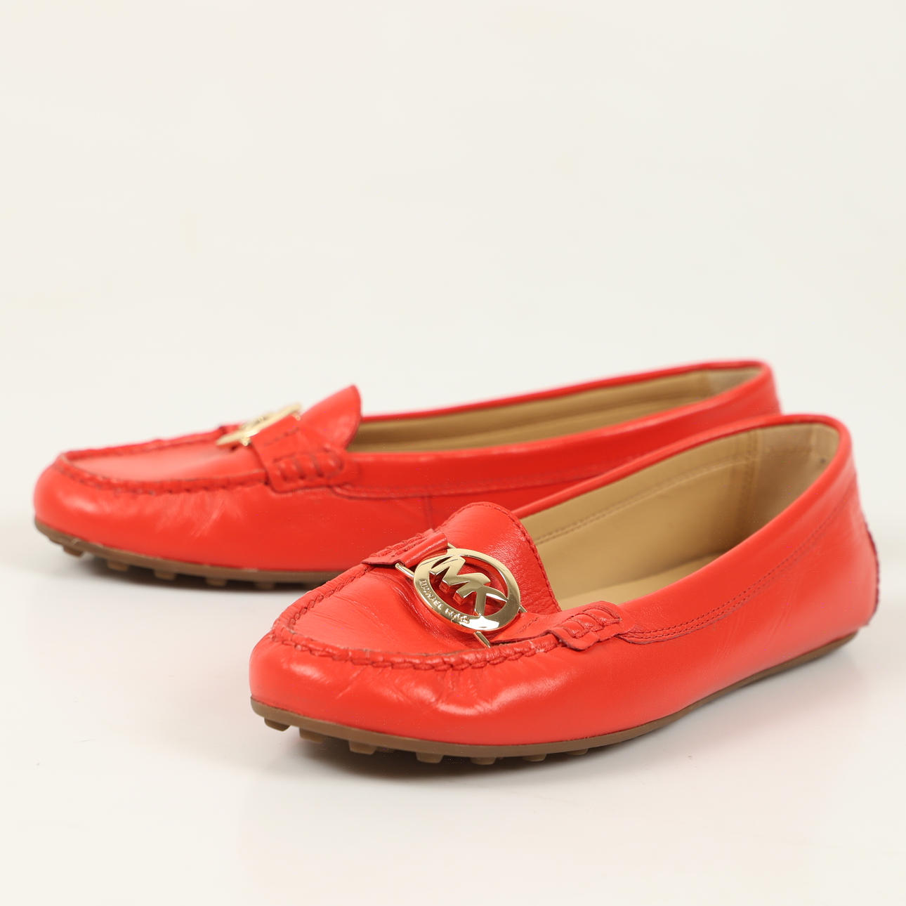 MICHAEL KORS. Loafers, dam, rött skinn.