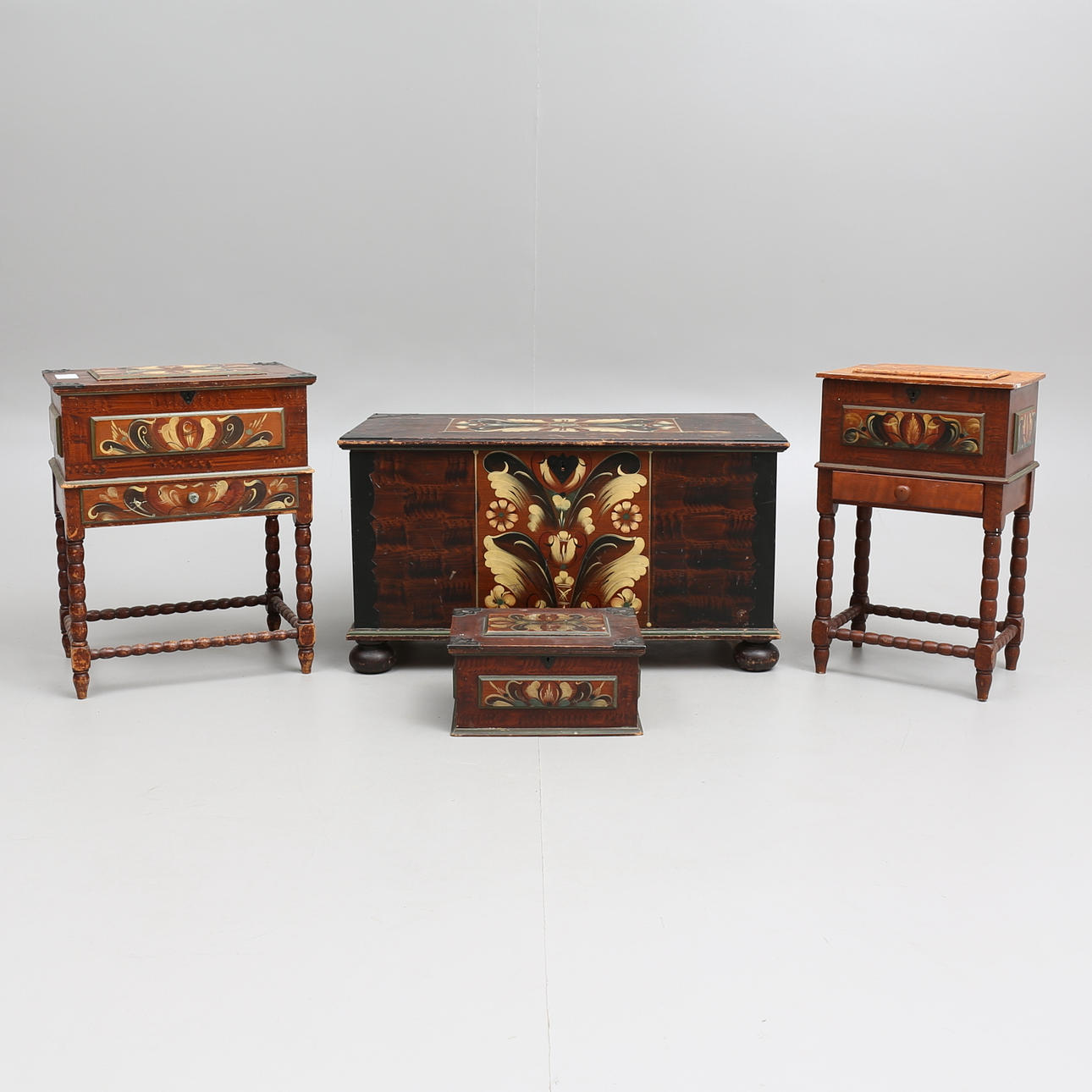 KISTA samt SYSKRIN, 4 delar, 1900-tal.