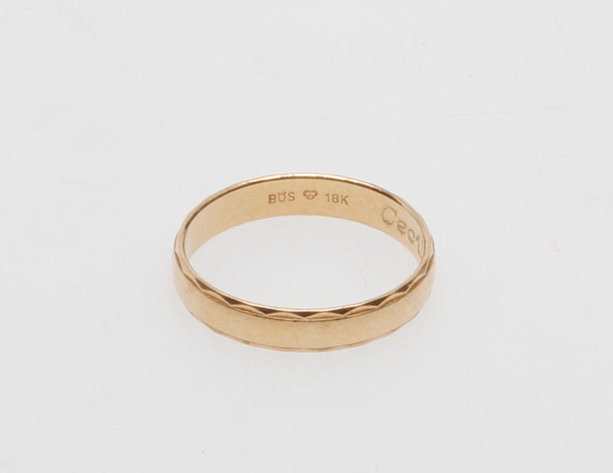 RING, 18k guld, vikt ca 3 gr.