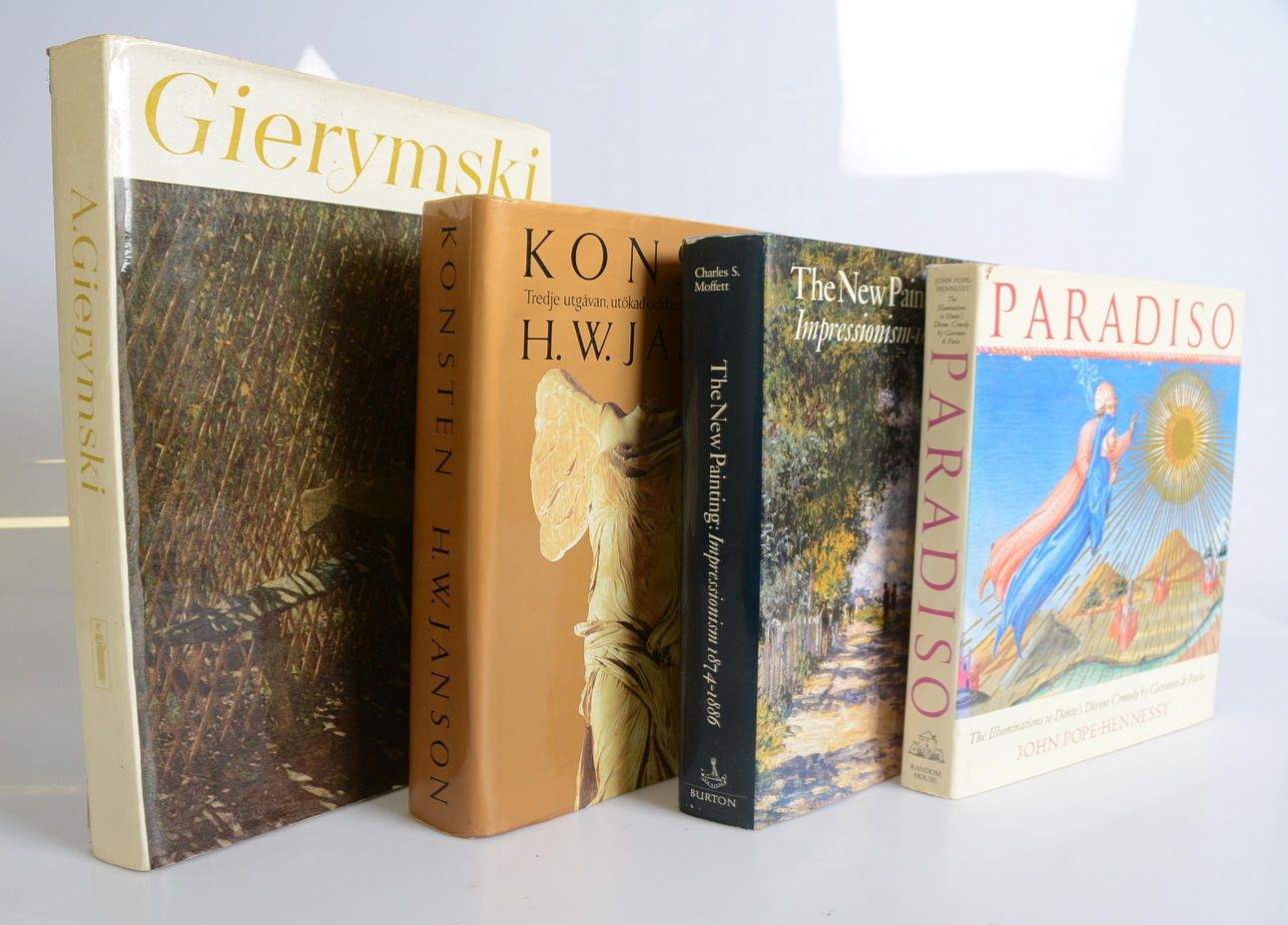 STORT PARTI KONSTBÖCKER.