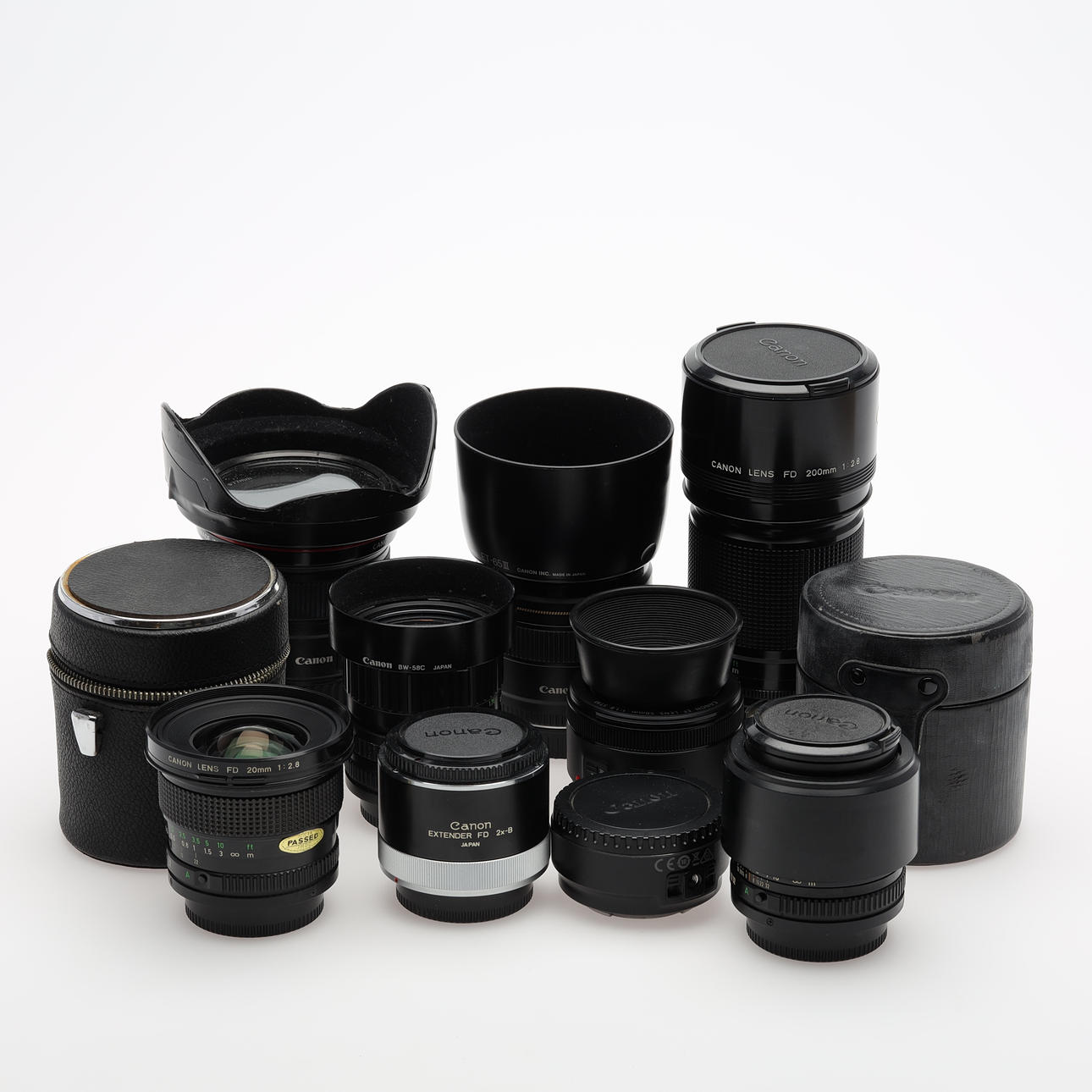 LENSES 8 pieces Canon.