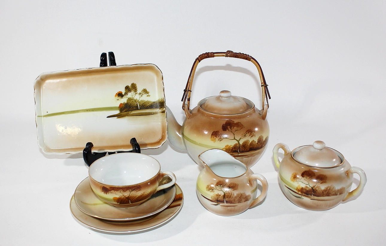 THESERVIS, 41 delar, porslin, Japan.