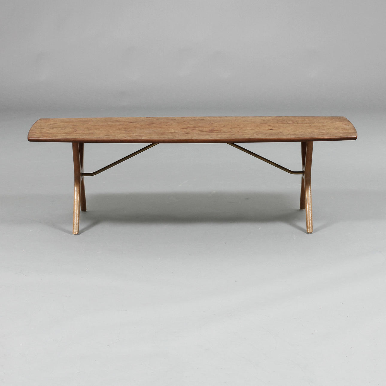 BORD, brickmärkt J O Carlsson, Vetlanda.