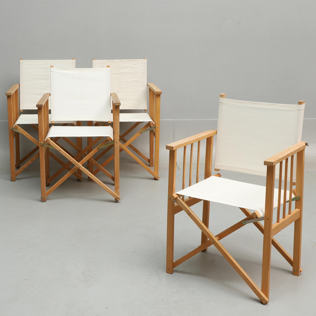 4 instruktørstole, Hyllinge møbler, Danmark.