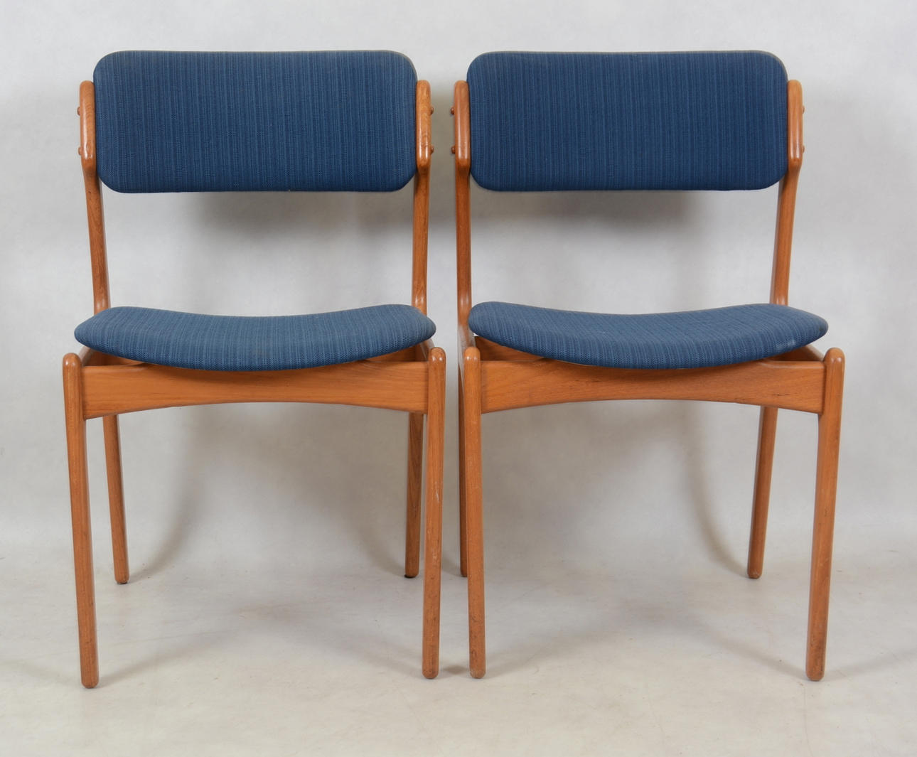 CHAIRS, Erik Buch, Denmark, 1 pair. Teak.