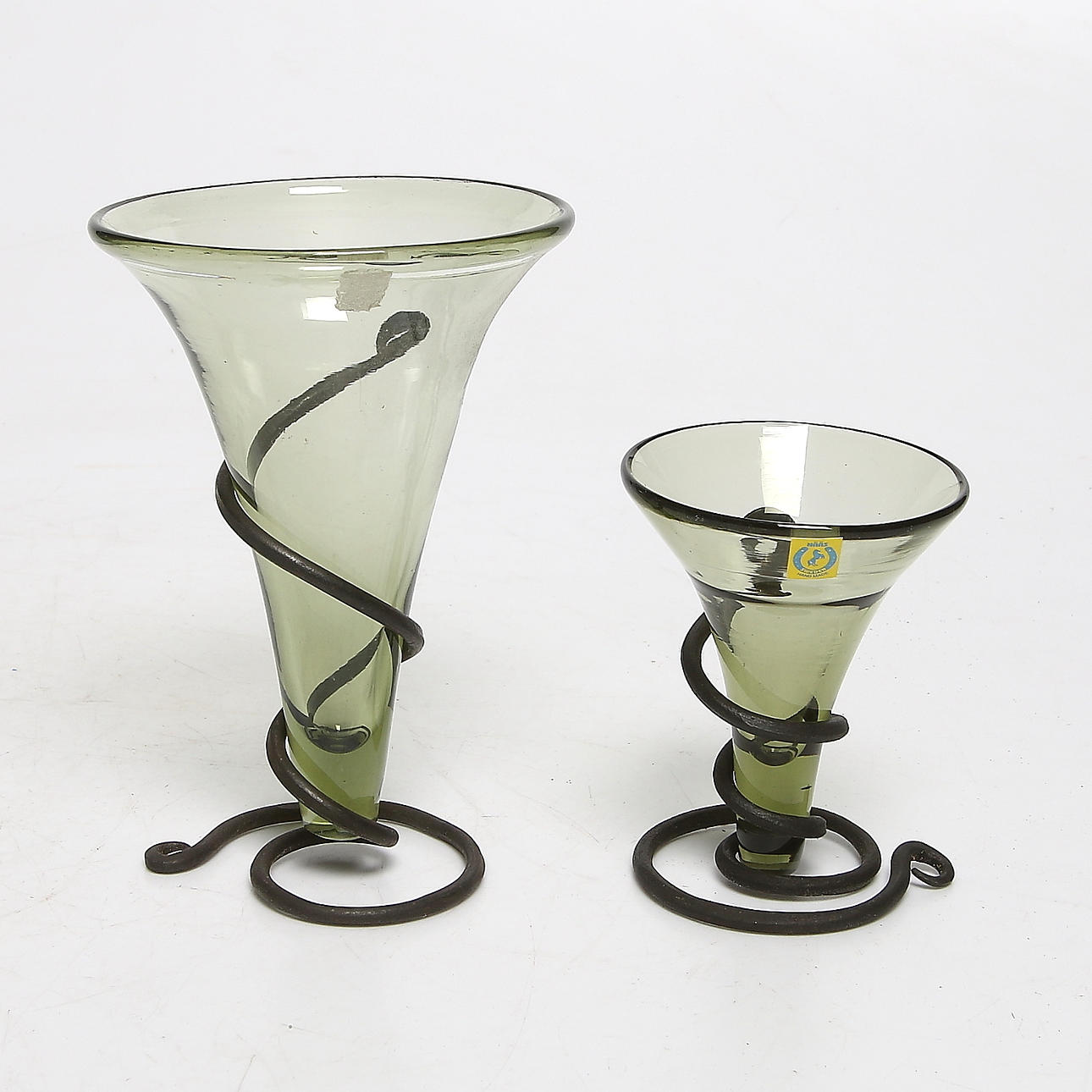 VINKINGAGLAS, Rödvins- och vitvinsglas på smidesfot, 24 delar, Nääs, 1900-talets andra hälft.