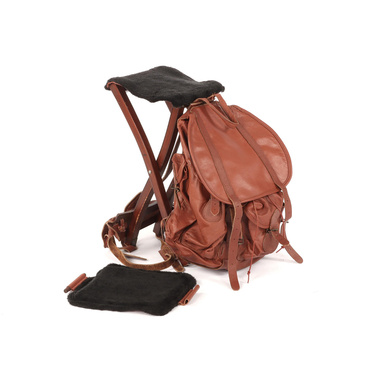 RUCKSACK MIT KLAPPSTUHL, LEDER.