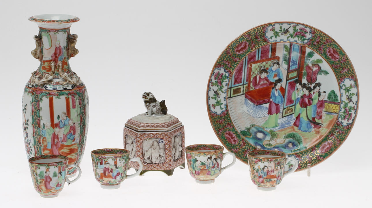 VAS, 4 st KOPPAR, BURK med lock, FAT, porslin, Kina.