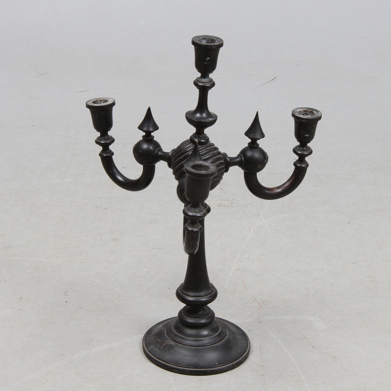 KANDELABER, trä, 1800/1900-tal.