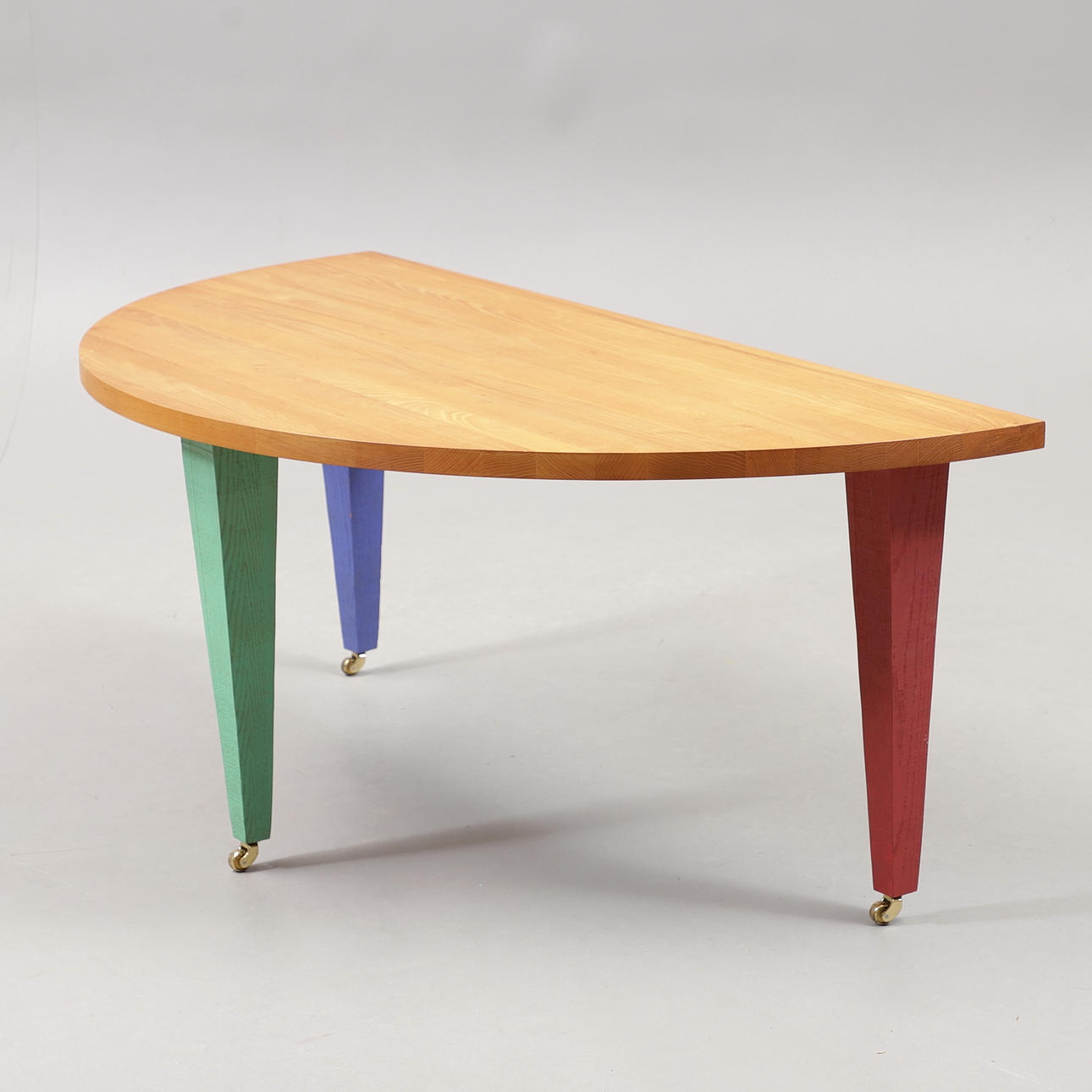 JONAS BOHLIN. “Obelisk”, crescent table/coffee table.