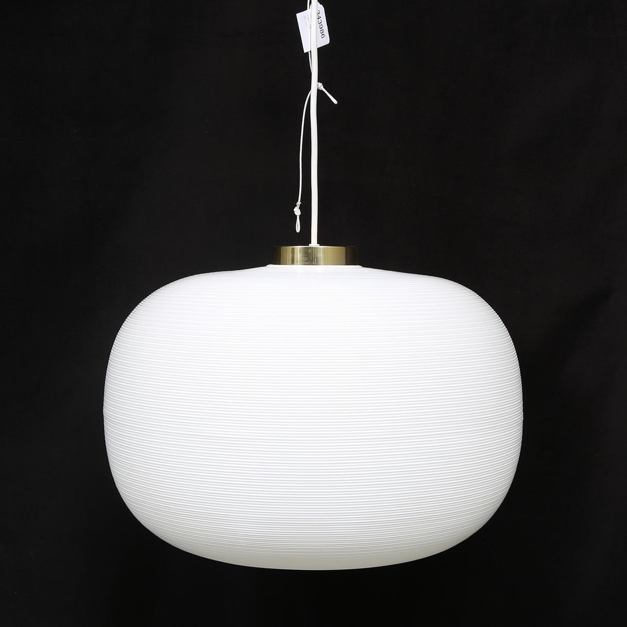 TAKLAMPA 1960-tal. Höjd 35 cm.